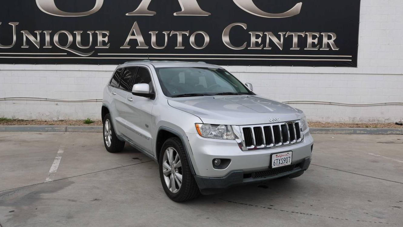 JEEP GRAND CHEROKEE 2011 1J4RR4GG1BC675956 image